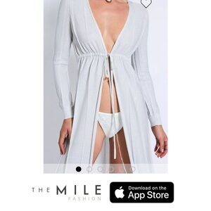 DEVON WINDSOR Simone Robe like new small